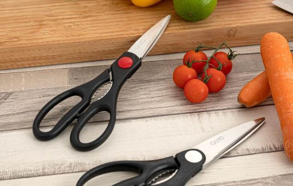 Compactas y fáciles de limpiar, las tijeras de cocina triunfan entre los chefs Compactas y fáciles de limpiar, las tijeras de cocina triunfan entre los chefs