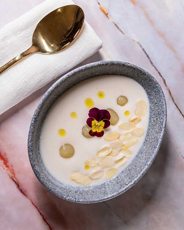 Receta de ajoblanco de coco