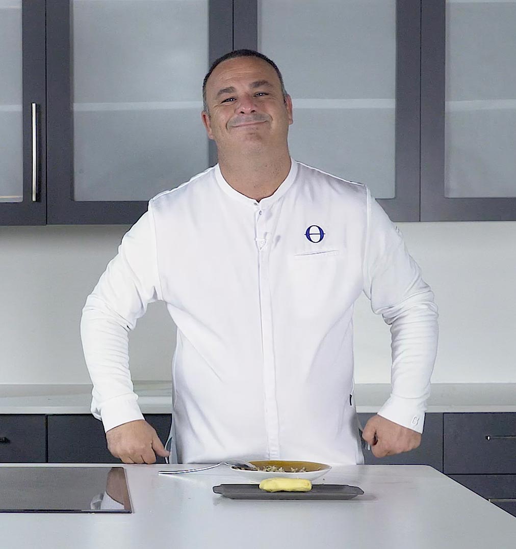 Truco de limpieza del jengibre del chef Ángel León