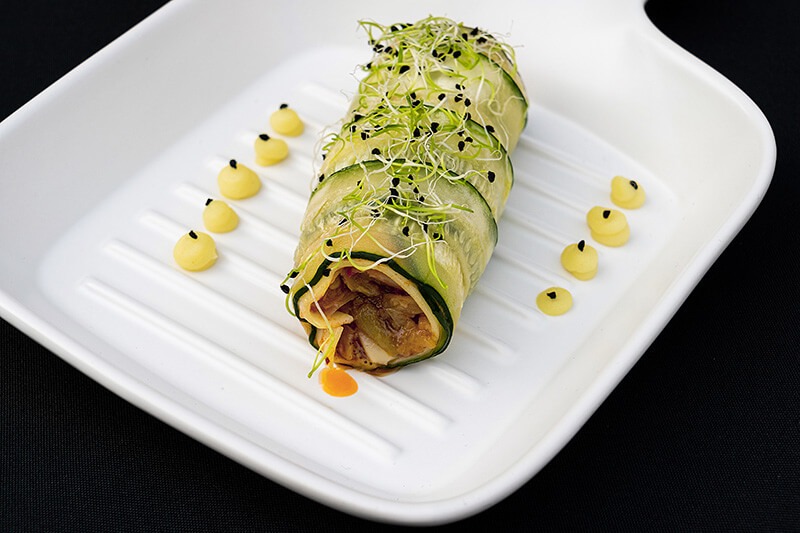 Canelón de calabacín y pisto