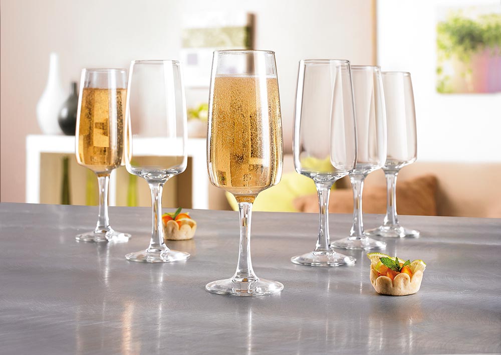 ¿Cómo debe ser la copa de champagne?