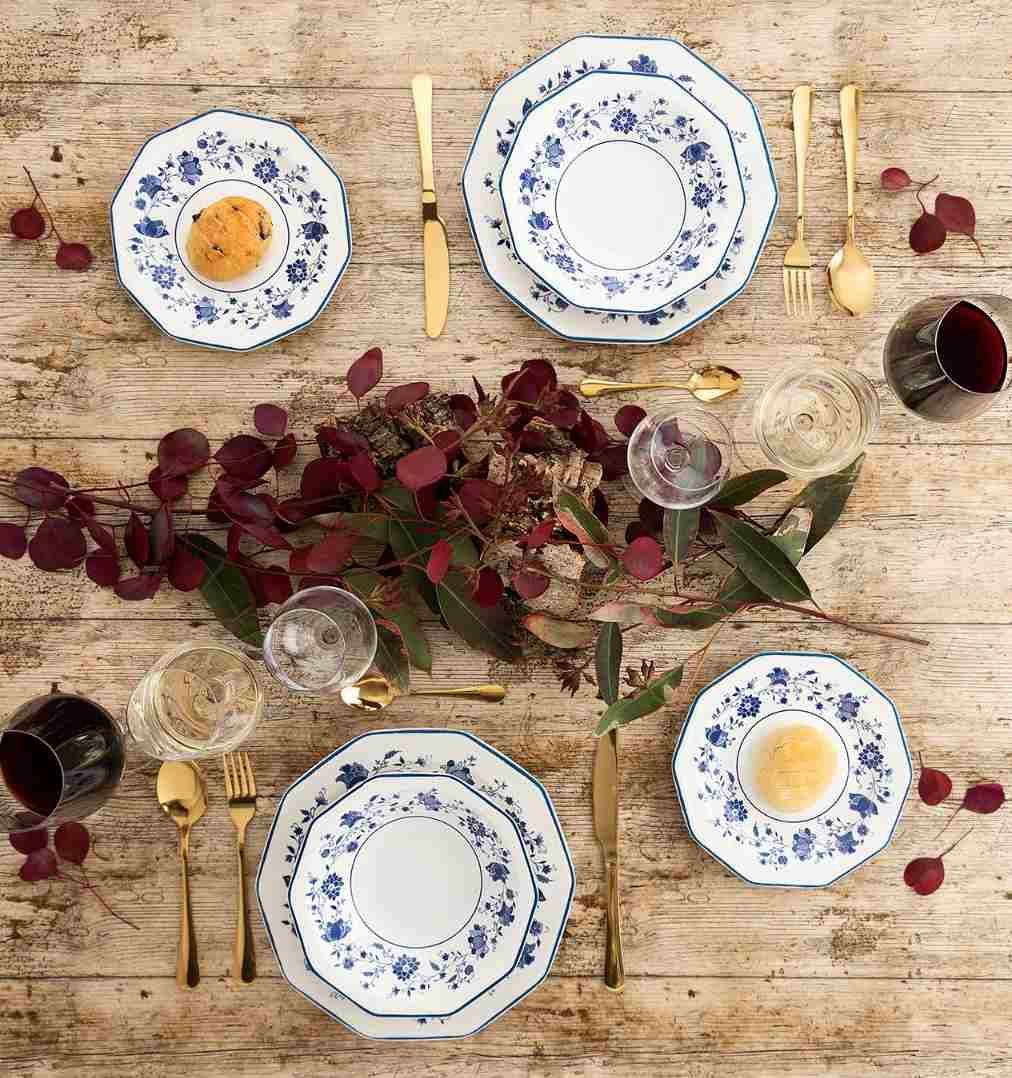 delicada vajilla inglesa