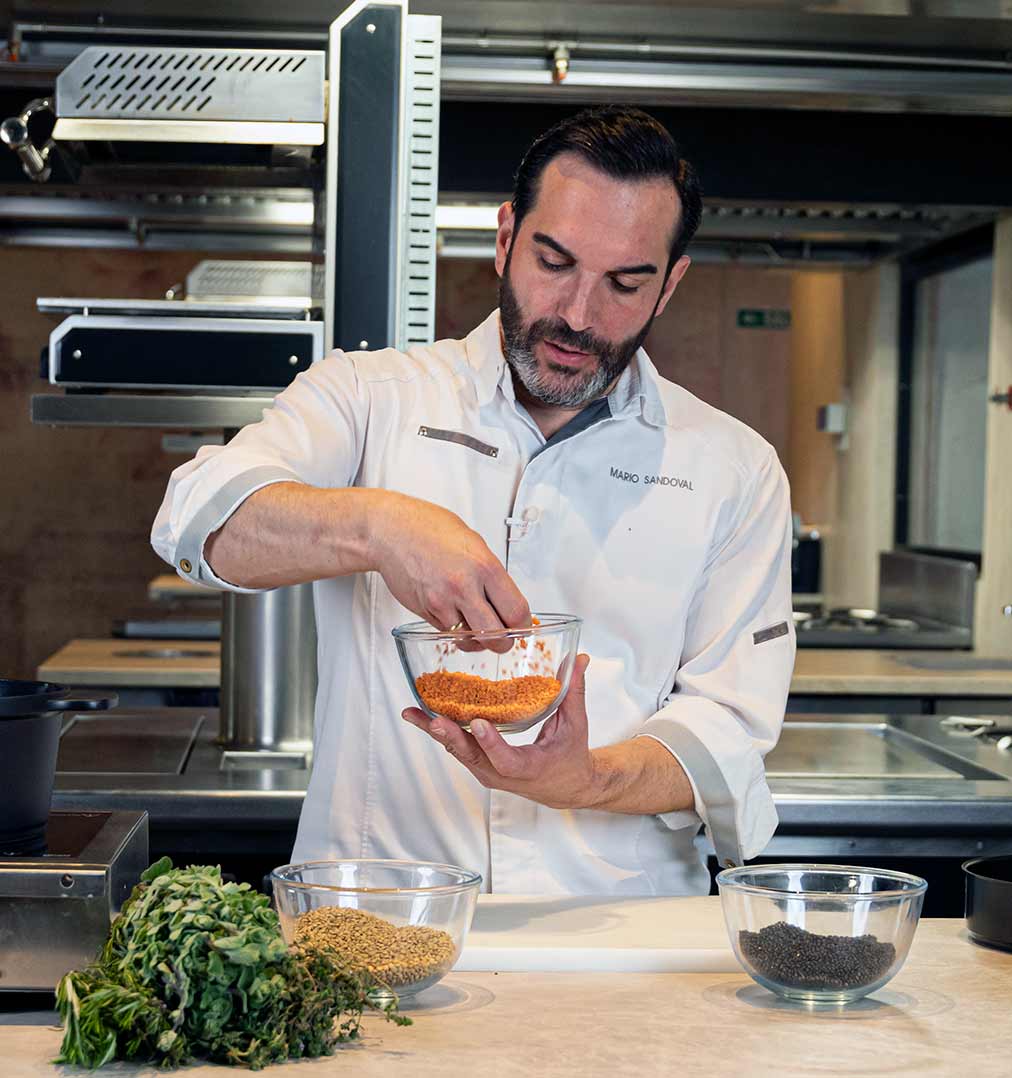 Tips del Chef Sandoval sobre cocer 3 tipos de lentejas