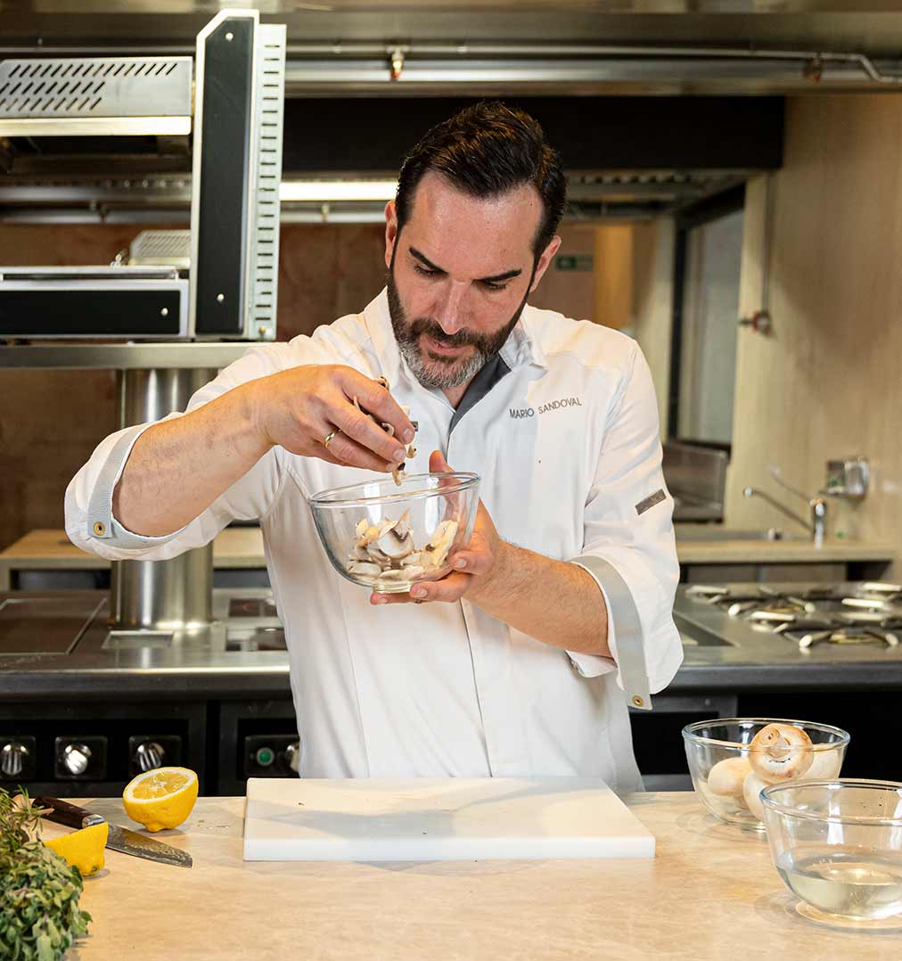 Limpieza de Setas sin Oxidación: Truco del Chef Sandoval