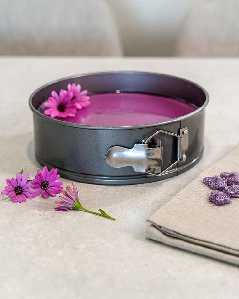 Receta de Tarta de queso y caramelos de violetas