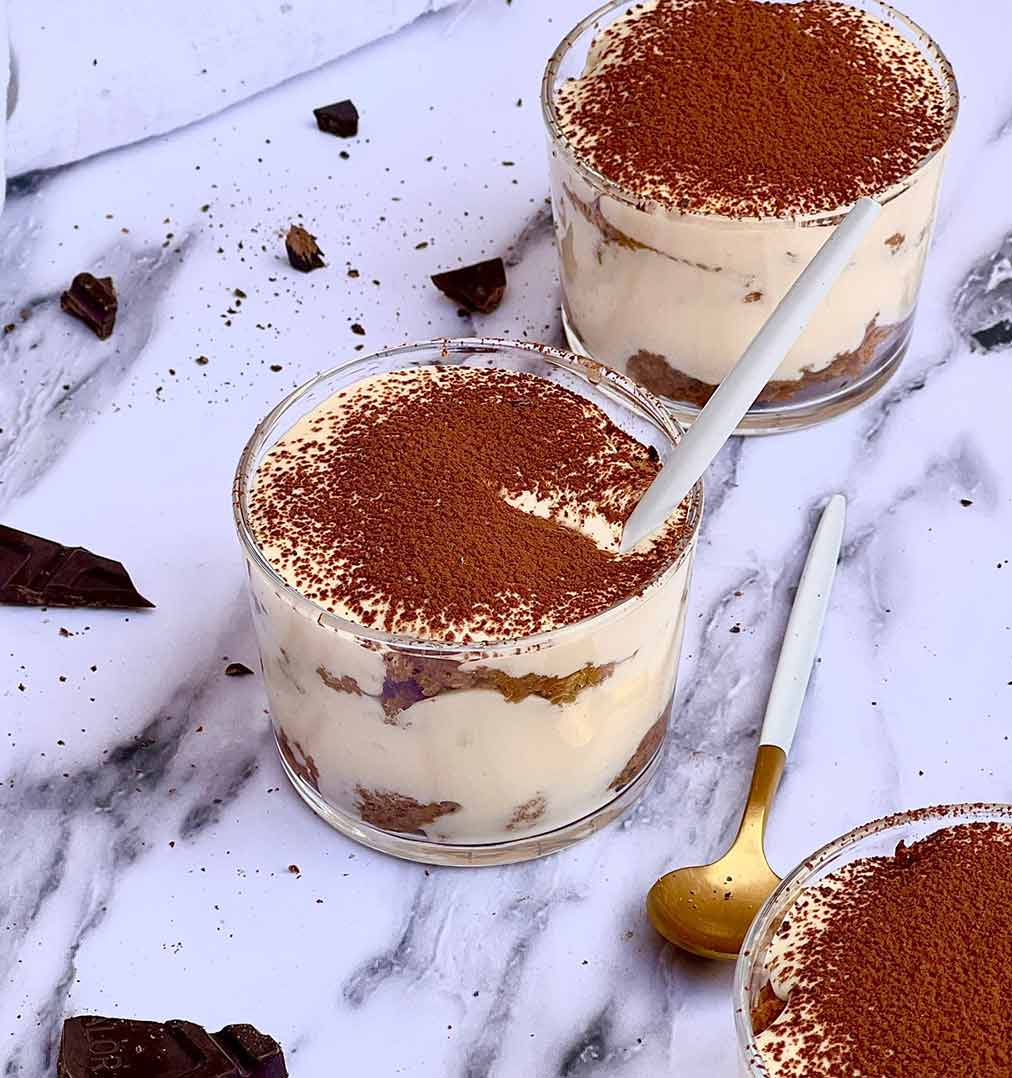 Inolvidable Tiramisú casero en vasitos