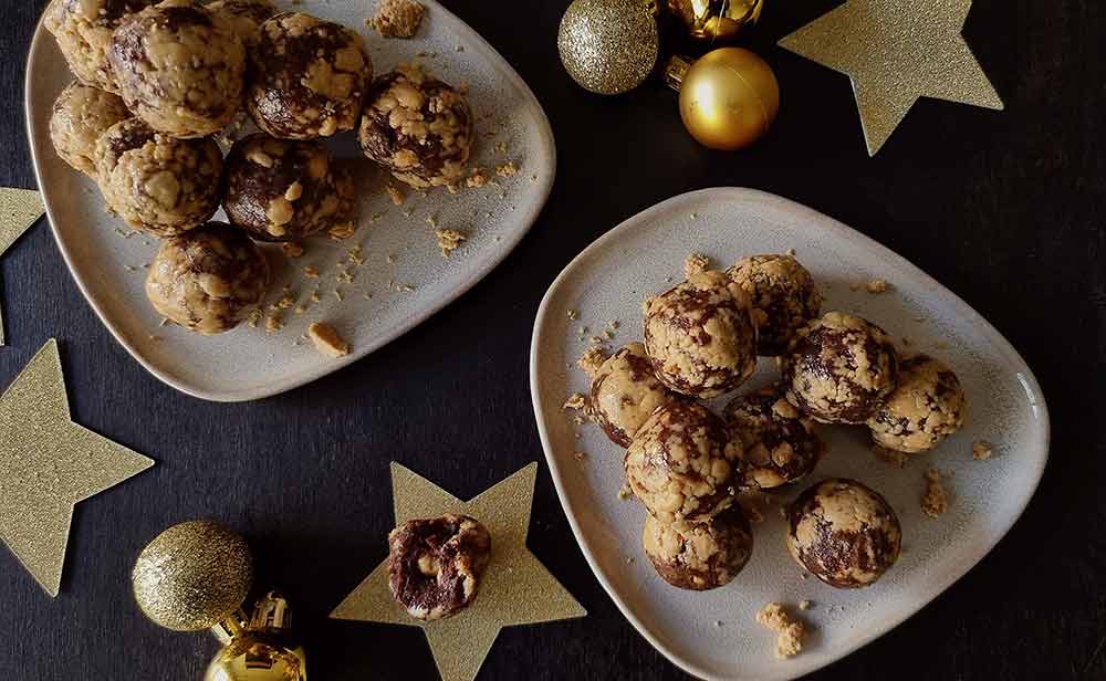 Receta de trufas de chocolate negro y turrón de jijona