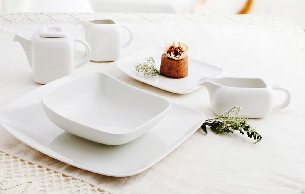 vajilla original para restaurantes de tipo minimalista