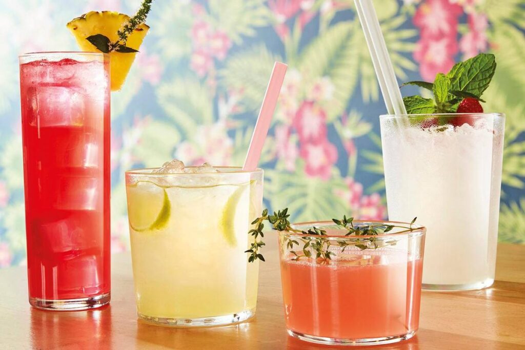 4 vasos de cristal hosteleria diferentes tamaños